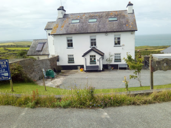 The-Church-Bay-Inn-Anglesey-01